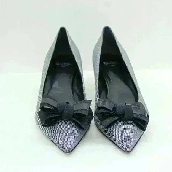 Butter Women's Grey/Black Leather Bow Tie Pointed Toe Kitten Heel Shoes Sz US 10 - Picture 5 of 11